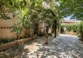 Local comercial
en venda
amb 2000m² a Cenes de la Vega foto