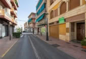 185m² commercial premises for sale in Peligros, photo