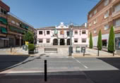 185m² commercial premises for sale in Peligros, photo