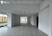 Local comercial
en venda
amb 740m² a Elx foto