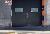 Local comercial en venta en Santa Coloma de Gramenet foto