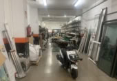 Local comercial en venta en Santa Coloma de Gramenet foto