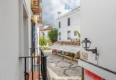 Nave en venta en Marbella foto