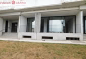 230m² commercial premises for sale in Pontevedra, photo
