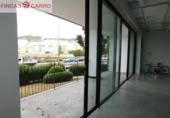230m² commercial premises for sale in Pontevedra, photo