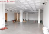 230m² commercial premises for sale in Pontevedra, photo