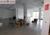 230m² commercial premises for sale in Pontevedra, photo