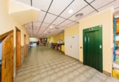 550m² bâtiment pour vente à Torrevieja, photo