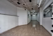 60m² commercial premises for sale in Oviedo, photo