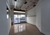 60m² commercial premises for sale in Oviedo, photo