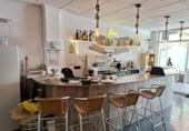 Bar en venta con 60m² en Benidorm foto