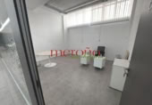 Oficina
en lloguer
amb 750m² a Elx foto