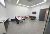 Oficina
en lloguer
amb 750m² a Elx foto