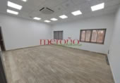 Oficina
en lloguer
amb 750m² a Elx foto
