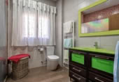 491m² bâtiment pour vente à Güéjar Sierra, photo