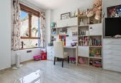 491m² bâtiment pour vente à Güéjar Sierra, photo