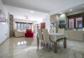 491m² bâtiment pour vente à Güéjar Sierra, photo