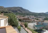 491m² bâtiment pour vente à Güéjar Sierra, photo