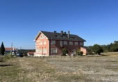 1092m² bâtiment pour vente à Frades, photo