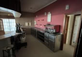 1092m² bâtiment pour vente à Frades, photo