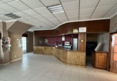 1092m² bâtiment pour vente à Frades, photo