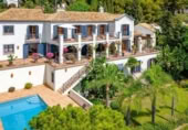  hôtel pour vente à Benahavís, photo