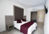  hotel for sale in Gerona, photo