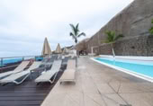 Edificio en venta con 7600m² en Mogán, Calle Tenerife foto