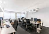 Oficina
en venda
amb 260m² a Madrid foto