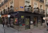 Local comercial en venta en Madrid foto