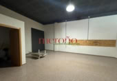 Local comercial
en venda
amb 240m² a Elx foto