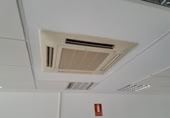 63m² office for sale in Huesca, photo