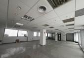 Local comercial
en lloguer
amb 270m² a Elx foto