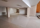 Local comercial en venta con 230m² en Sabiñánigo foto