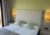  hotel for sale in Castelldefels, Avinguda de Castelldefels photo