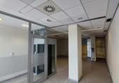 Local comercial en venta en Vitoria foto