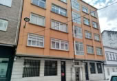 150m² locaux commerciaux pour vente à Ferrol, photo