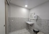 51m² commercial premises for rent in Gerona, photo