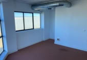 1022m² entrepôt pour vente à Gelves, photo