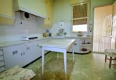 602m² building for sale in Crevillent, photo