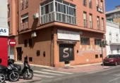 600m² building for sale in Málaga, in the area of Cruz del Humilladero, Calle Ildefonso González Solano photo