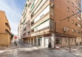 179m² commercial premises for sale in Granada, in the area of Albayda, Calle Malagueña photo