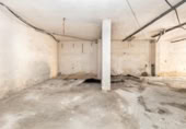 179m² commercial premises for sale in Granada, in the area of Albayda, Calle Malagueña photo