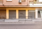 179m² commercial premises for sale in Granada, in the area of Albayda, Calle Malagueña photo