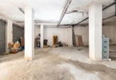 179m² commercial premises for sale in Granada, in the area of Albayda, Calle Malagueña photo