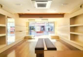 Local comercial en venta con 250m² en Tarrasa, portal de sant roc, 08221 foto