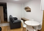 39m² bureaux pour vente à Salamanque, dans le quartier de Pizarrales, Calle Luis Sala Balust photo