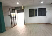 85m² commercial premises for sale in El Portil, centro, 21100 photo
