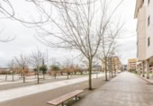 87m² locaux commerciaux pour vente à Egüés, Calle Bárdenas Reales photo