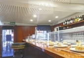 245m² bar for sale in Fuenterrabía, Calle San Pedro photo